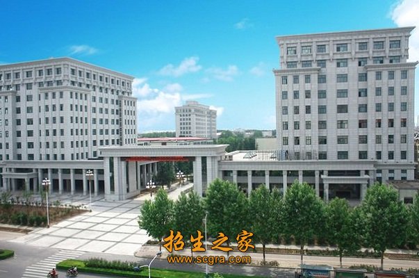 艺术类专业5600元/年