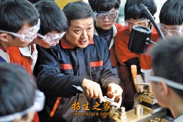 现在已经是初三下学期了