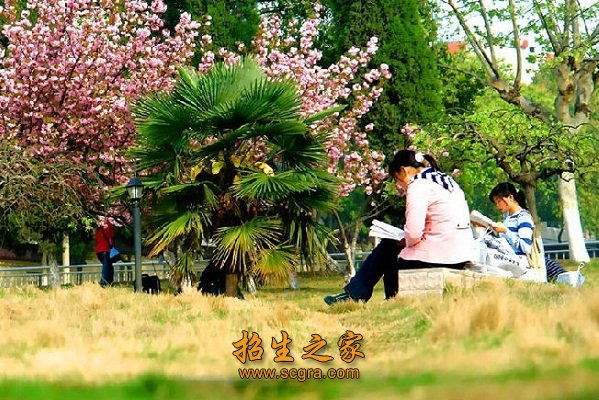 采取“教学做一体化”