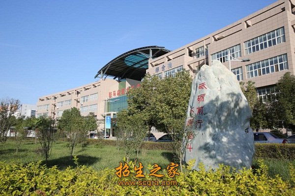 列表适合快速定位