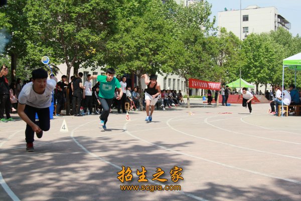 均可报考