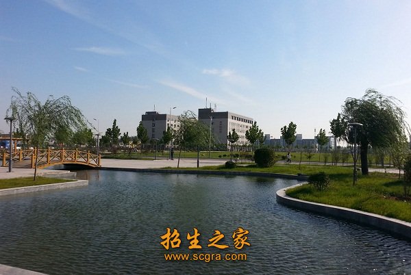 现有专兼职教师489人