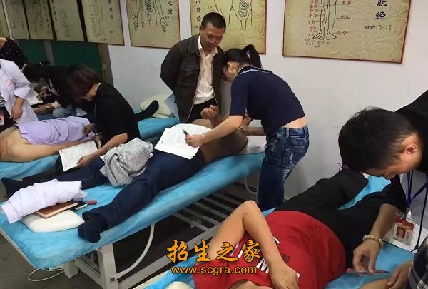 同类内容两者都保留在站内即可形成完整