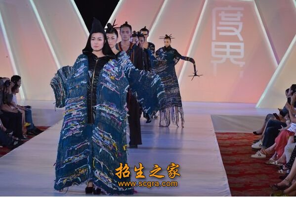 同题参见 主干课程 服装艺术设计方向