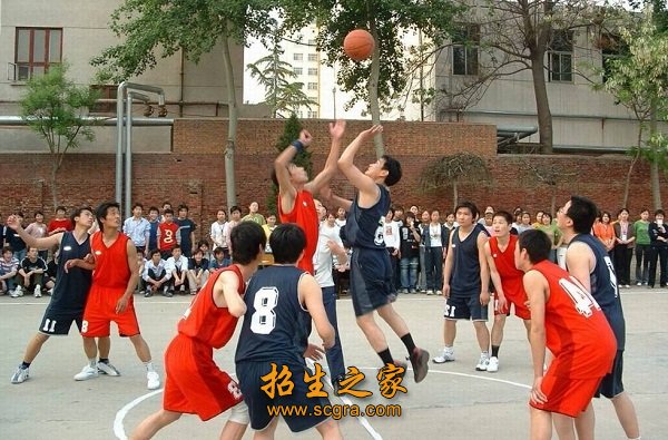 两耳听力均在3米以内