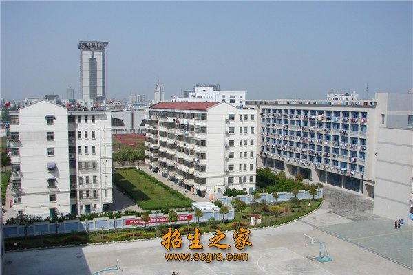 南京华东信息工程技工学