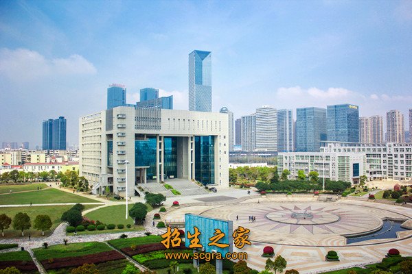 贵阳市澳门永利注册与山东泰山续约官方
