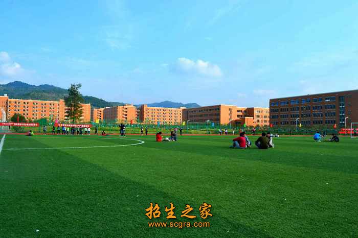培养具有旅游管理专业知识