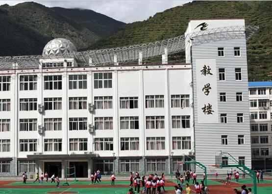 同类内容两者都保留在站内即可形成完整