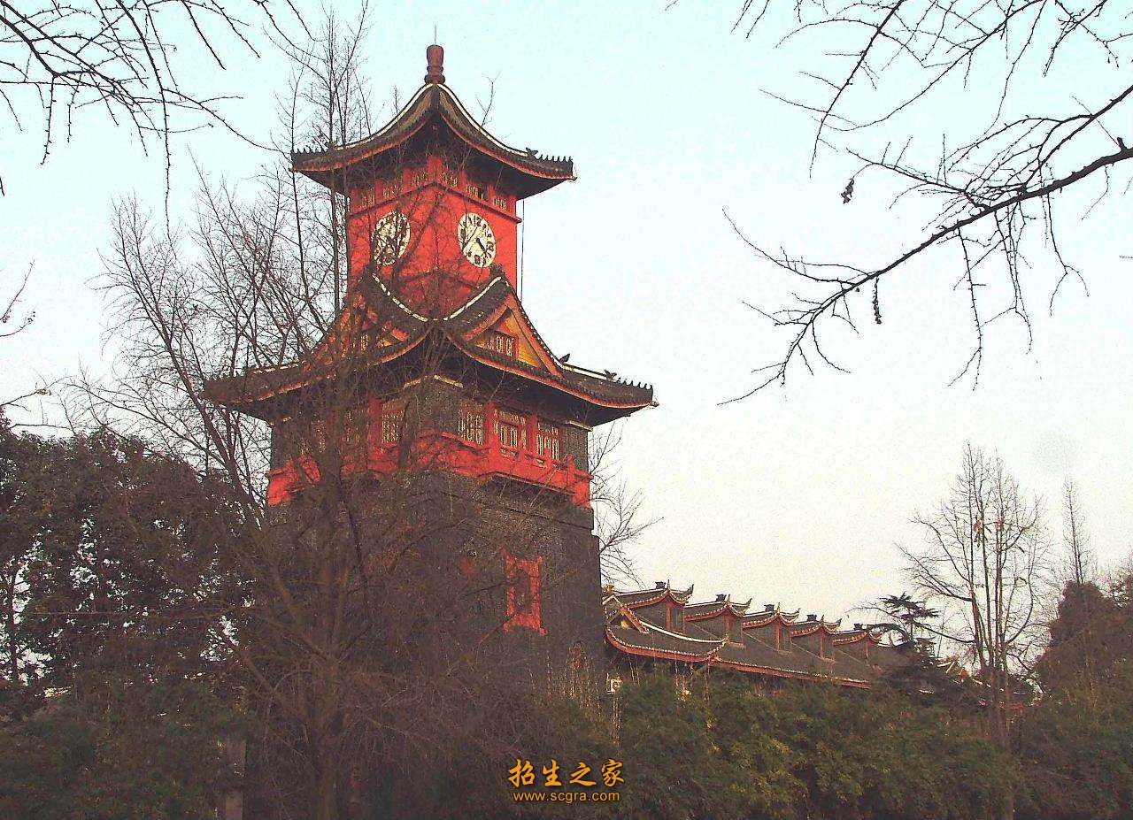 通过毕业论文（设计）教学环节提高澳门