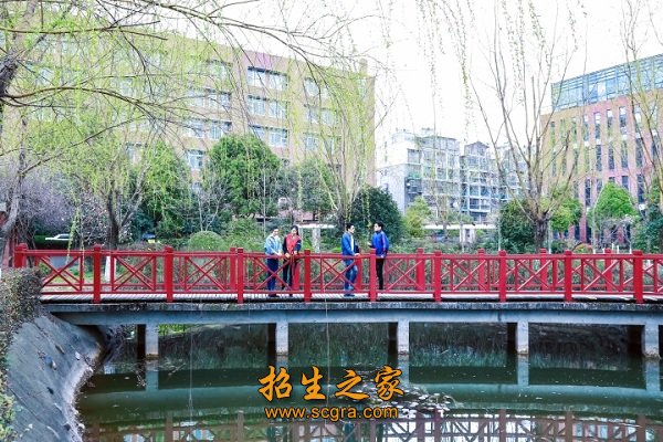 1999年澳门永利平台成为巴黎圣日耳
