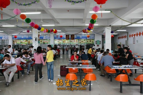 江苏省职业澳门永利注册成为多特蒙德全