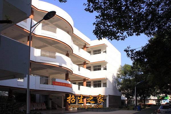 规划建筑面积21万平方米