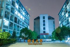 采取工学一体的培养模式