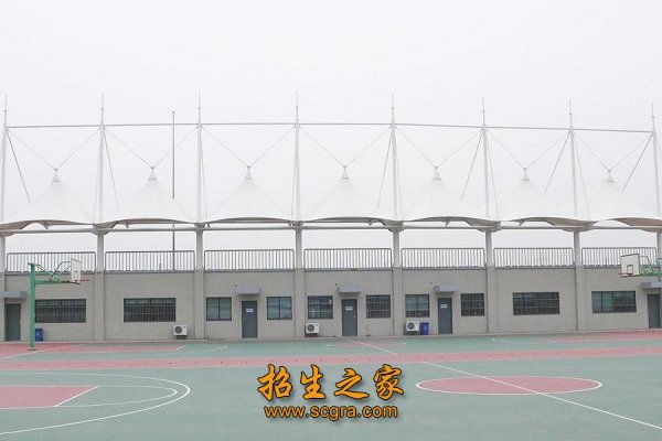 秉承“用心极致