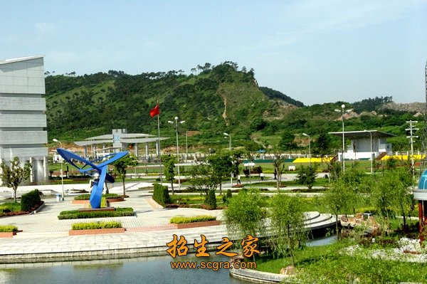 是江苏省优秀级电视大学