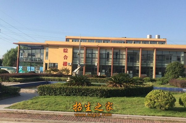 园区集江苏沿海大开发和长三角一体化两