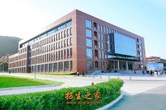 面向市场的办学指导思想