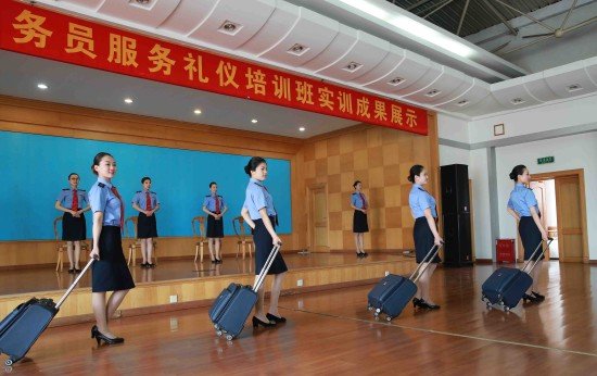总结出了一套针对市场需求培养应用型技