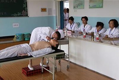 并且子啊国际上护理职业一直是国际上地