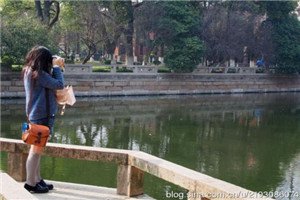 校园一角 相关阅读下面有高校招生网为大家整理剑