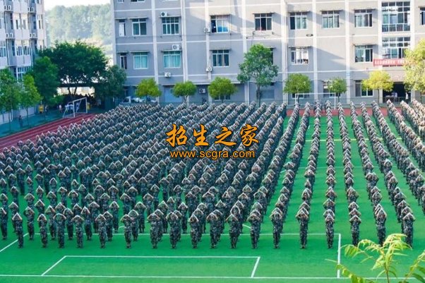 3.各专业不限制男女生比例。实际上