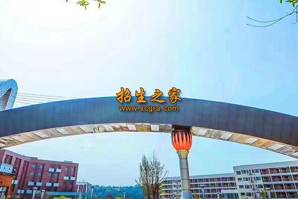 同类内容两者都保留在站内即可形成完整