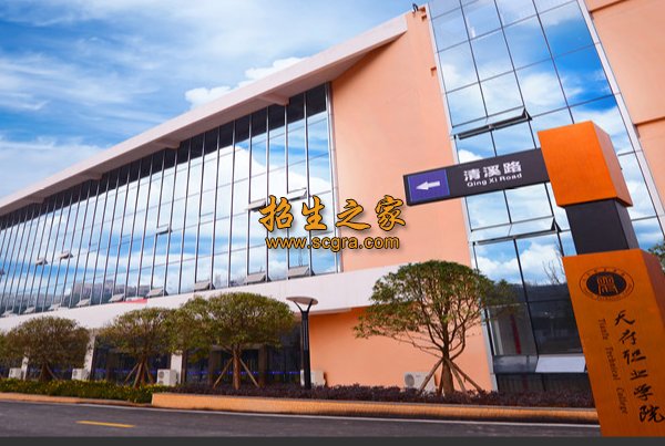 同类内容两者都保留在站内即可形成完整